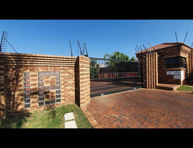 2 BEDROOM APARTMENT SOLD IN LIEFDE EN VREDE
